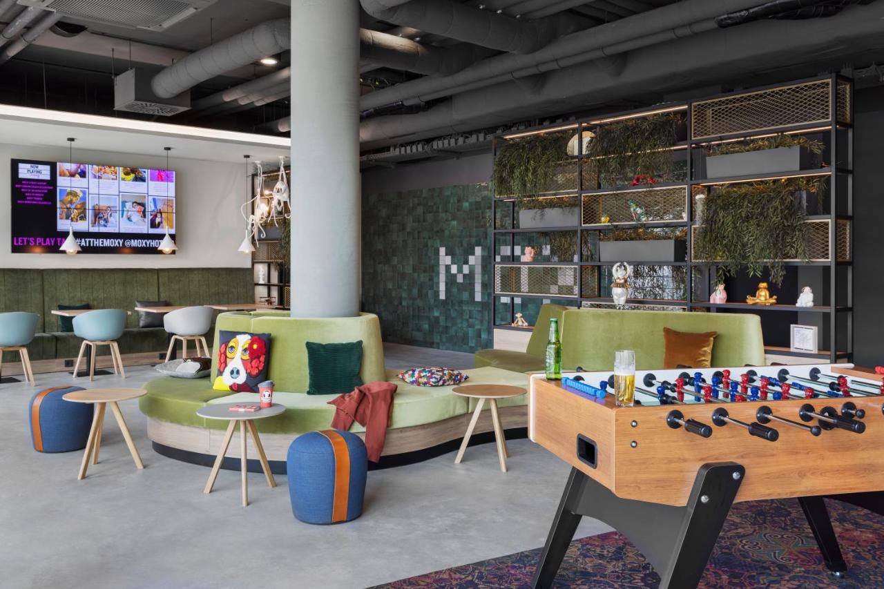 Moxy Vienna City East Extérieur photo