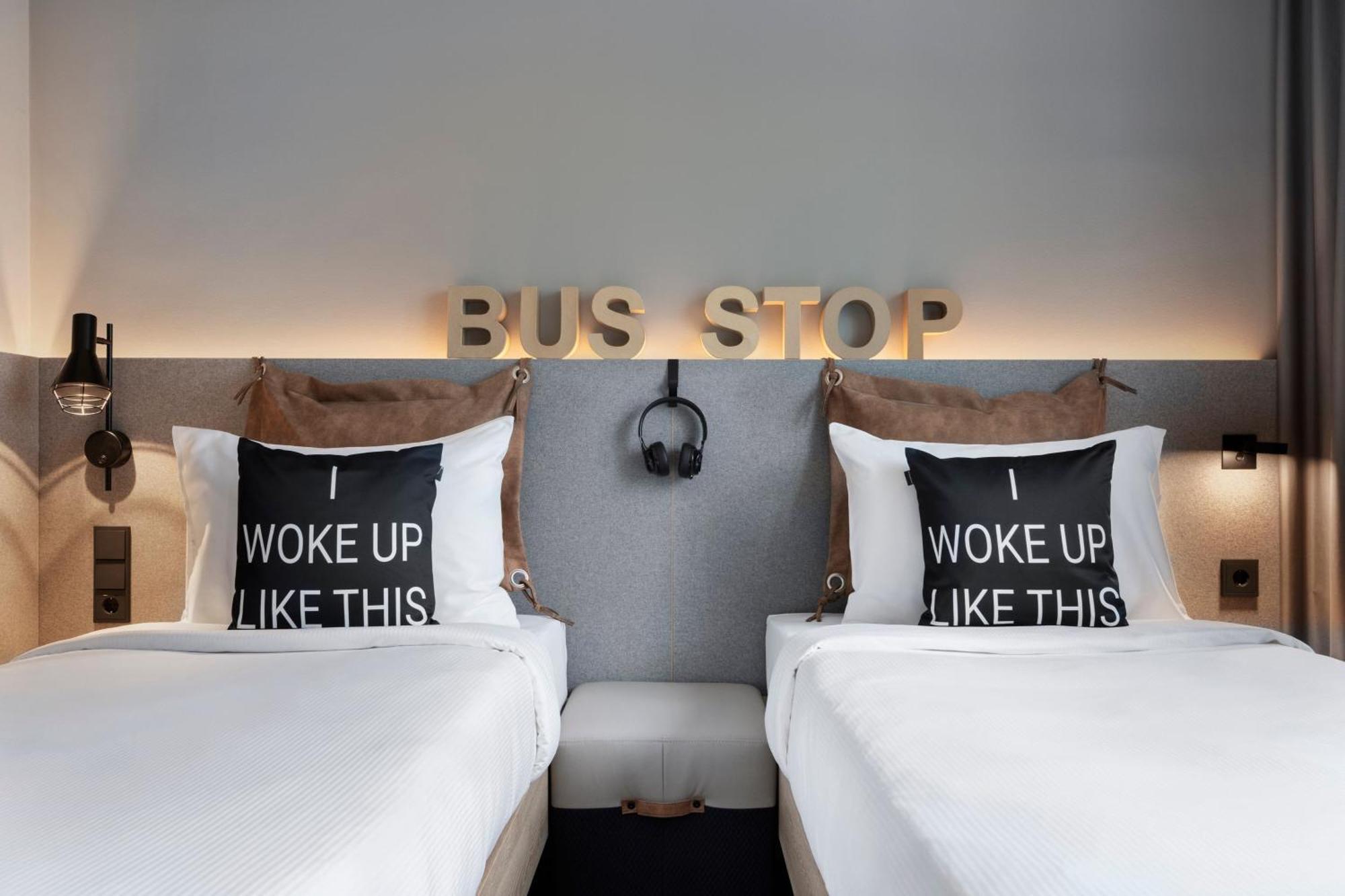 Moxy Vienna City East Extérieur photo