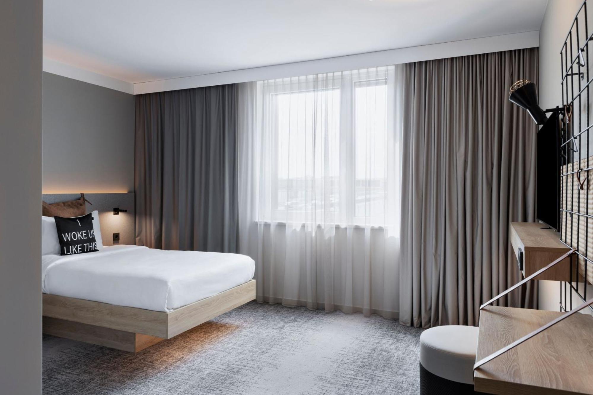 Moxy Vienna City East Extérieur photo