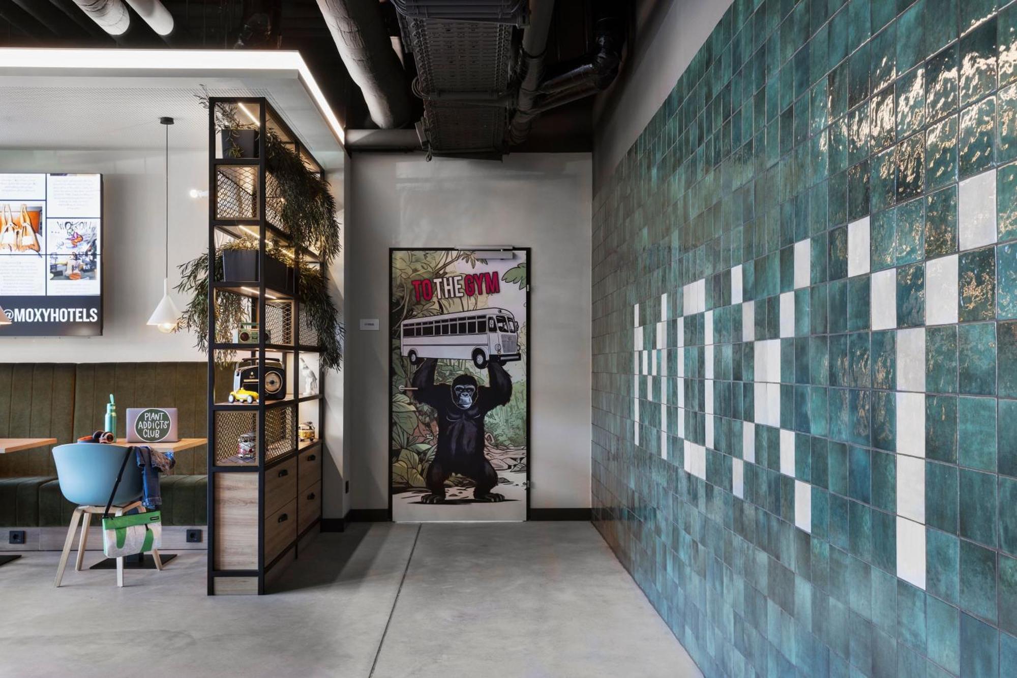 Moxy Vienna City East Extérieur photo