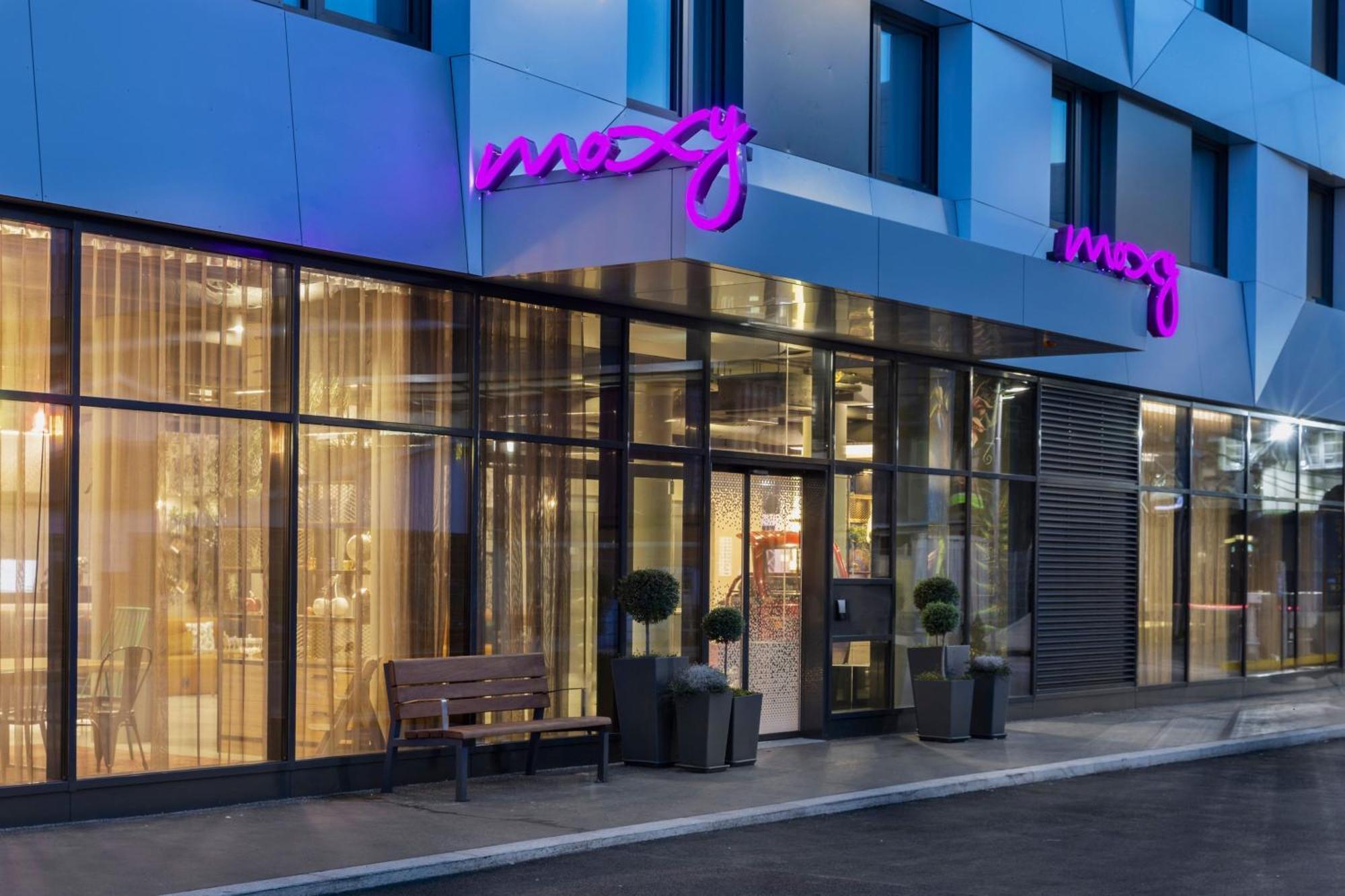 Moxy Vienna City East Extérieur photo