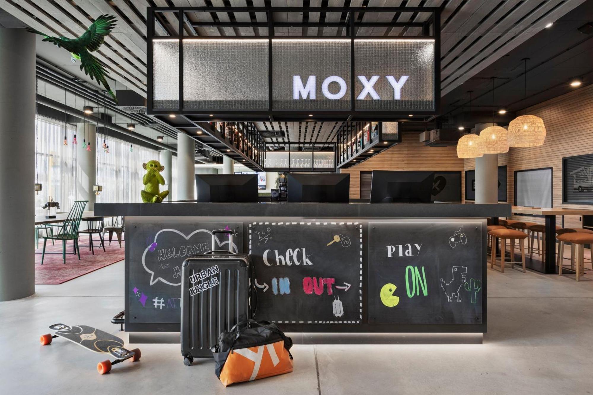 Moxy Vienna City East Extérieur photo