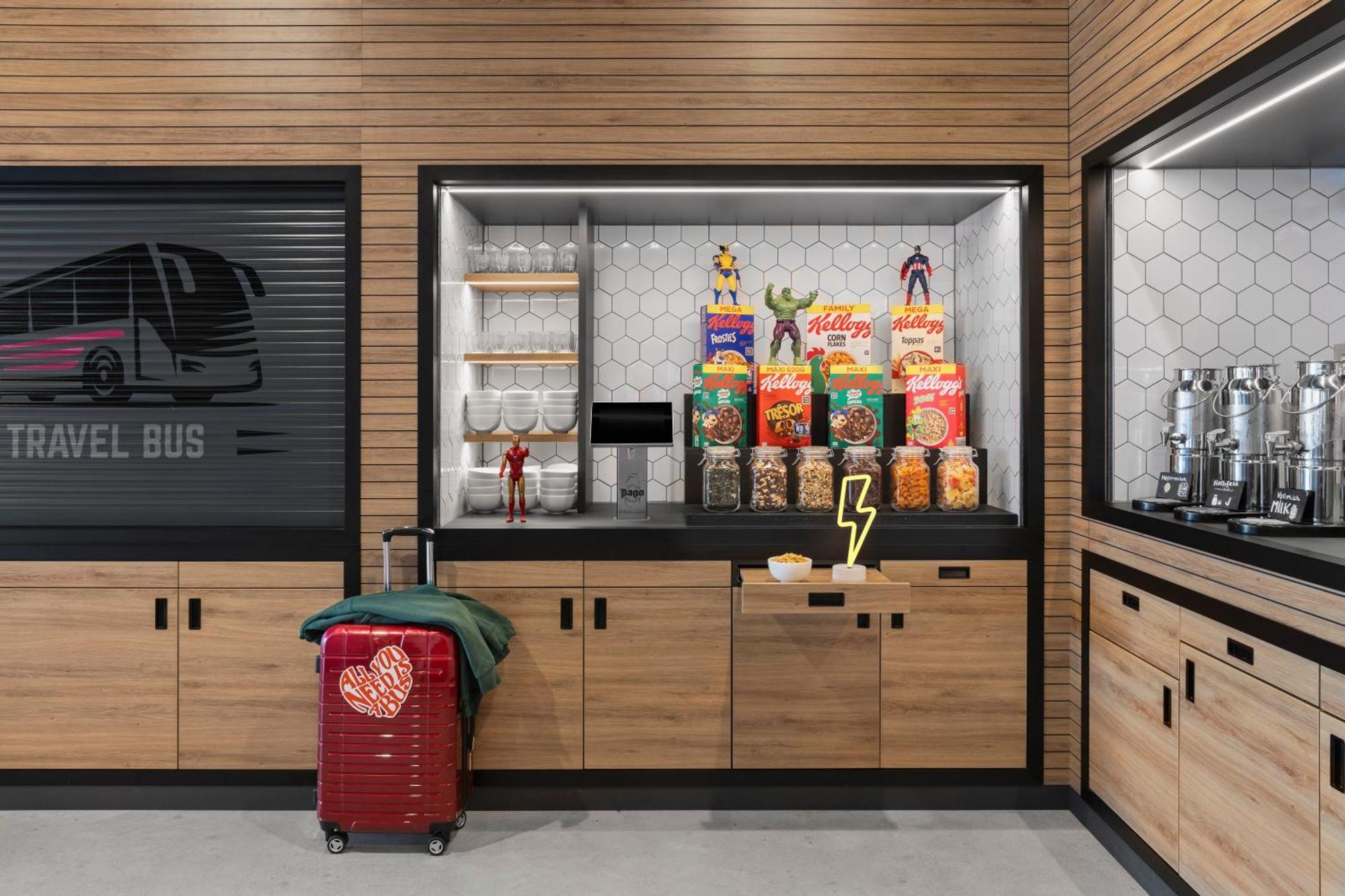 Moxy Vienna City East Extérieur photo