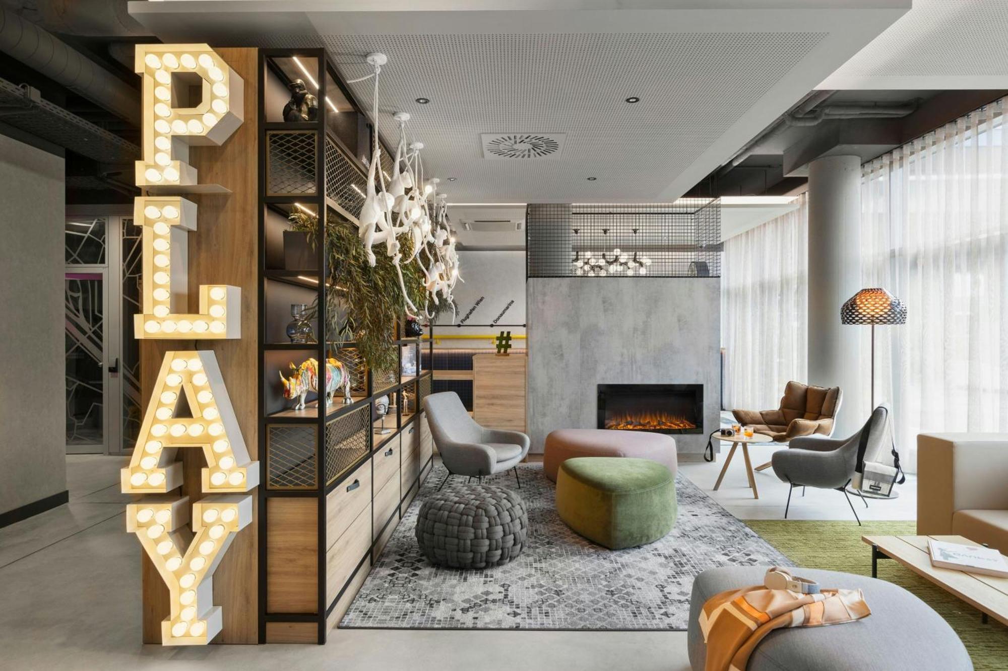 Moxy Vienna City East Extérieur photo
